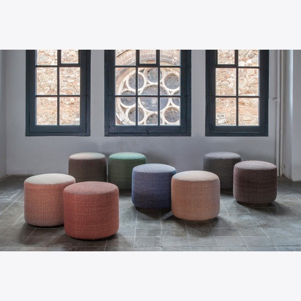 SHADE POUF 690